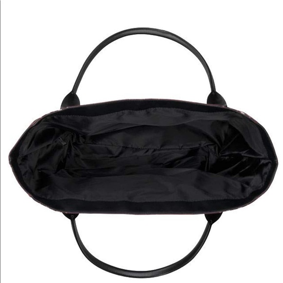 Victoria’s secret red plaid tote NWT - Picture 5 of 8